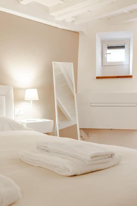 Amazing Apartment In Piazza Santa Croce Firenze Ngoại thất bức ảnh