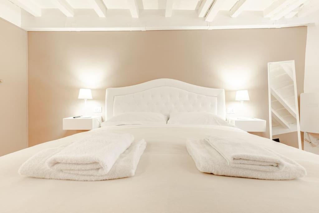 Amazing Apartment In Piazza Santa Croce Firenze Ngoại thất bức ảnh