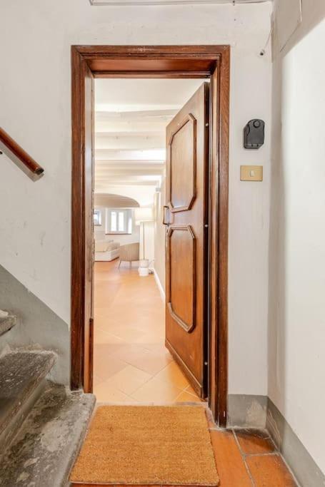 Amazing Apartment In Piazza Santa Croce Firenze Ngoại thất bức ảnh