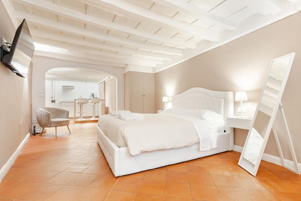 Amazing Apartment In Piazza Santa Croce Firenze Ngoại thất bức ảnh